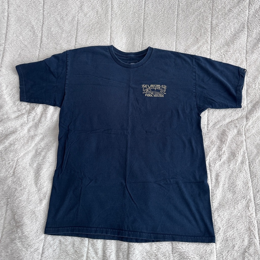 Classic Vans Vtg TShirt - menโs large